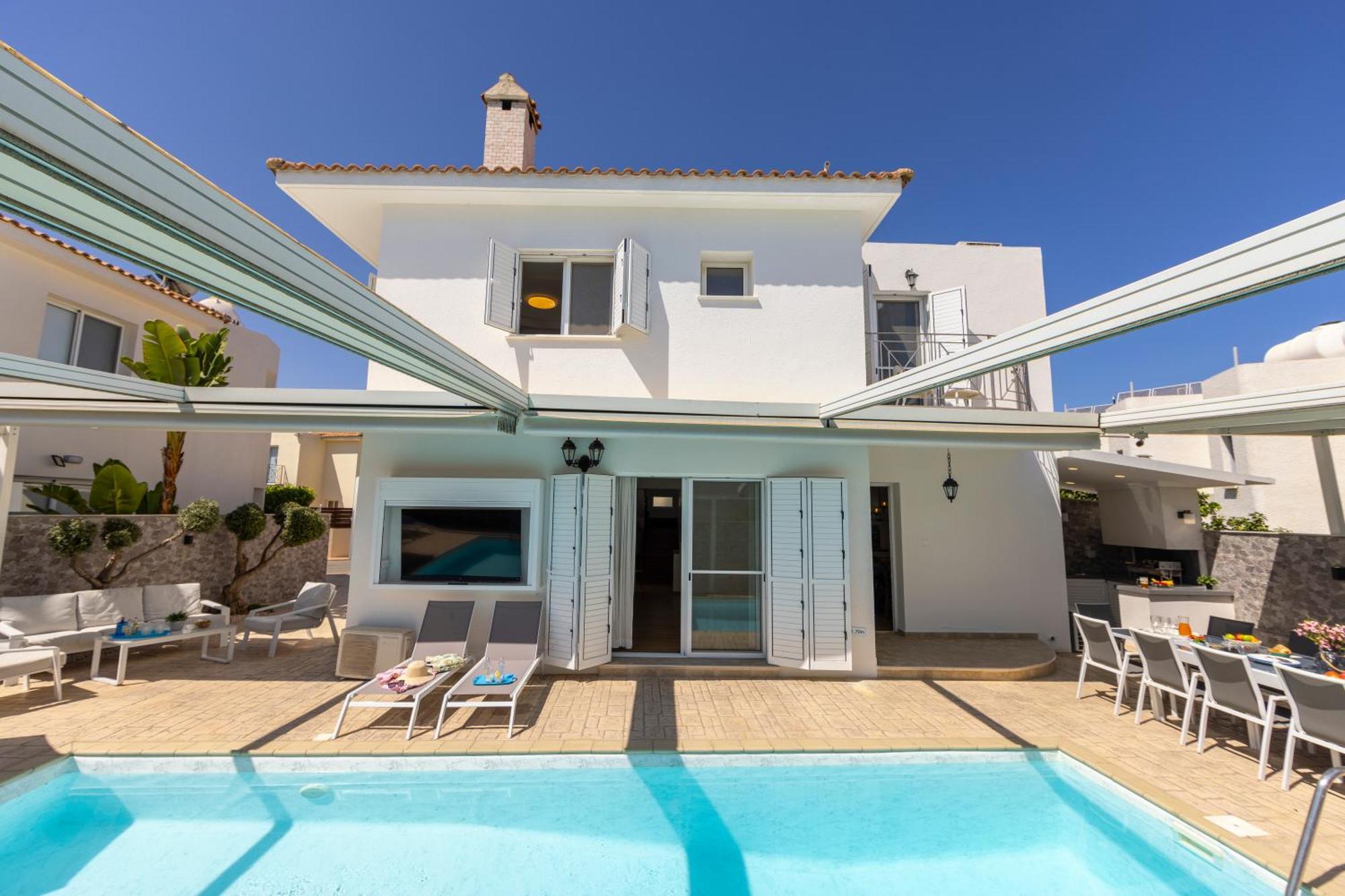 Accomoteleia Crystal Lagoon Villa Protaras Exterior photo